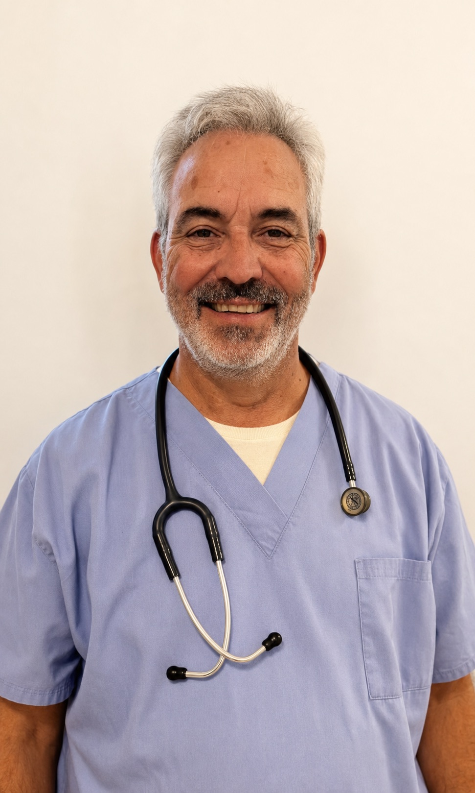 Dr. Javier Barrios